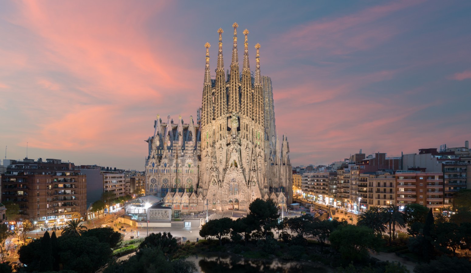 sagrada familia trip to spain